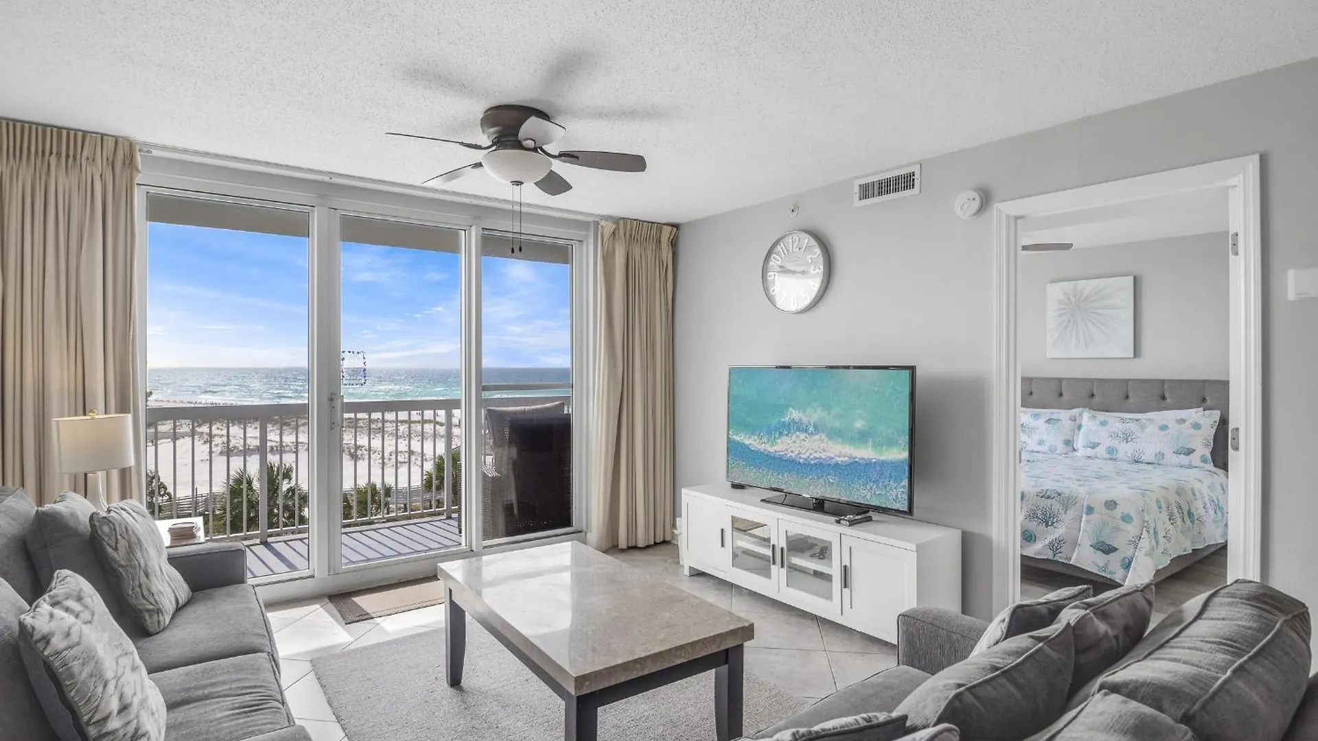 Pelican Beach Resort By Colasan Destin