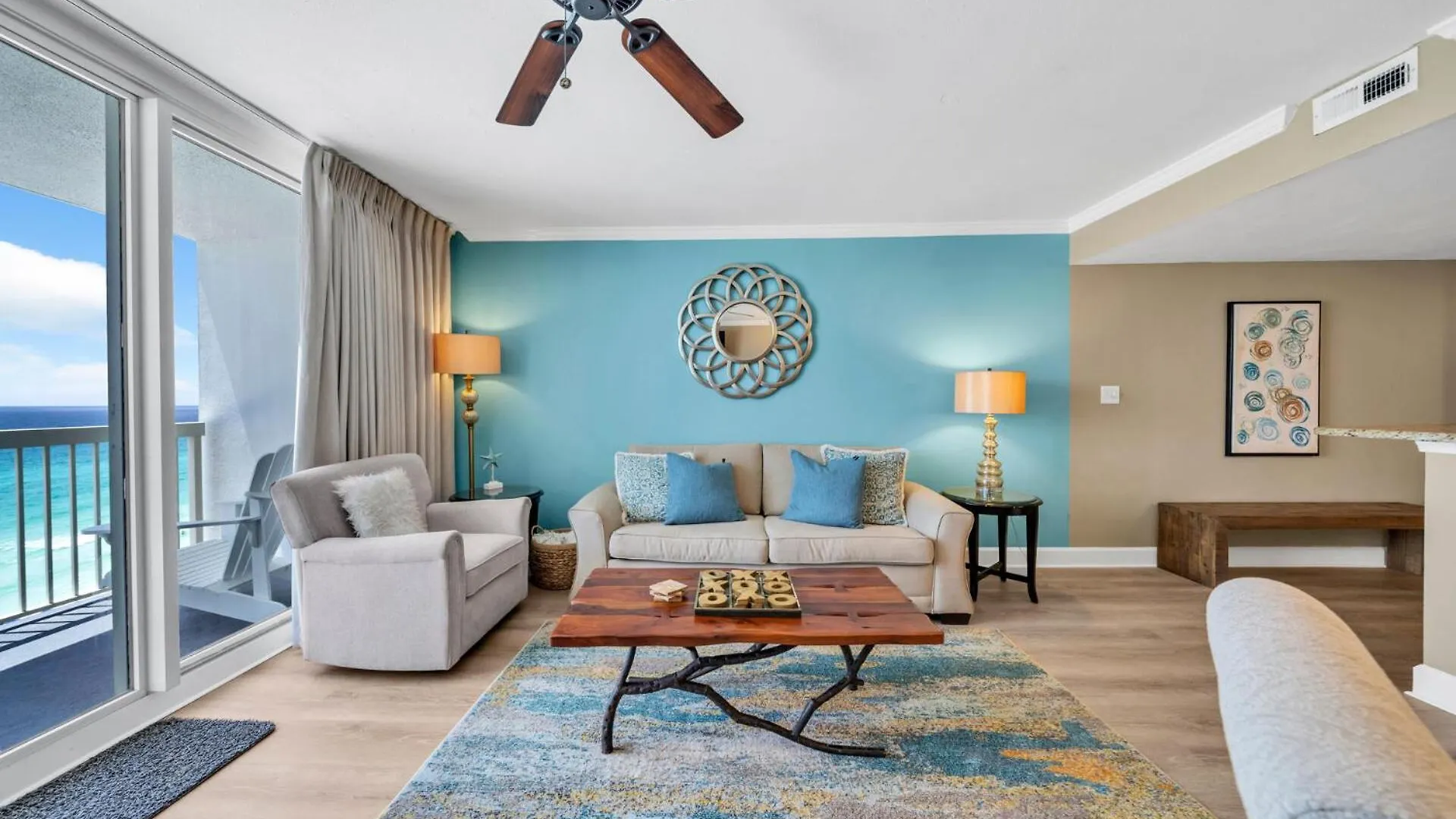 Pelican Beach Resort By Colasan Destin